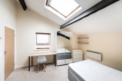 Flat Devon Road in Leeds