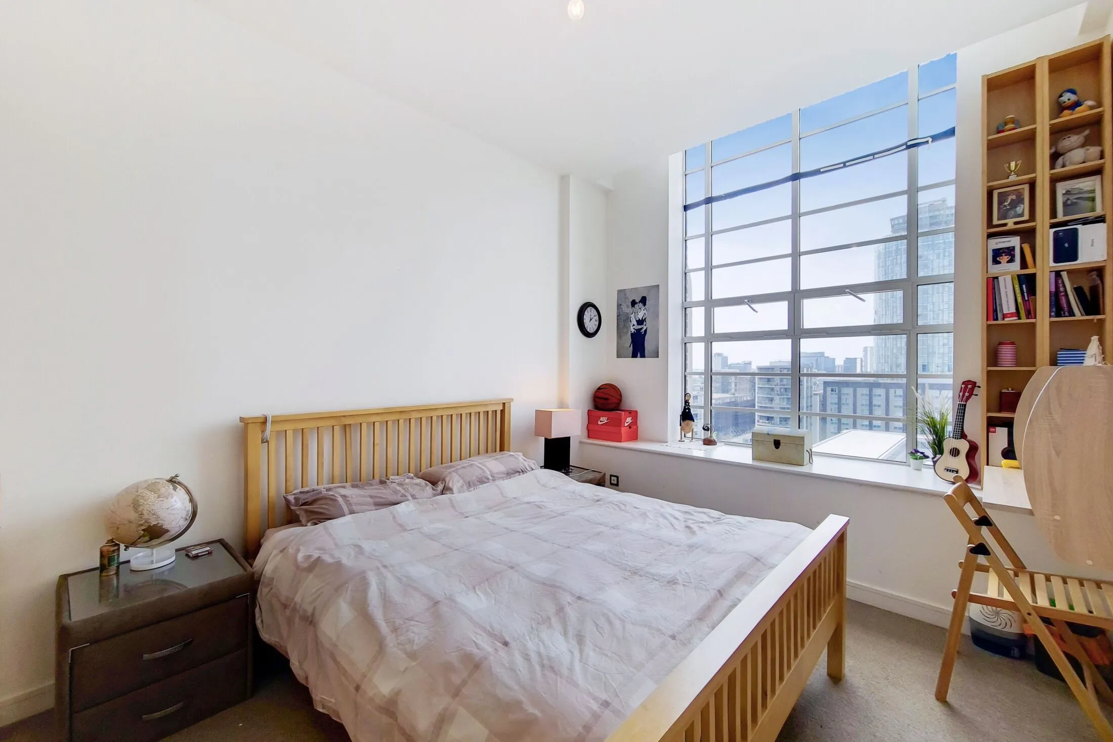 Flat Great West Road in Greater London
