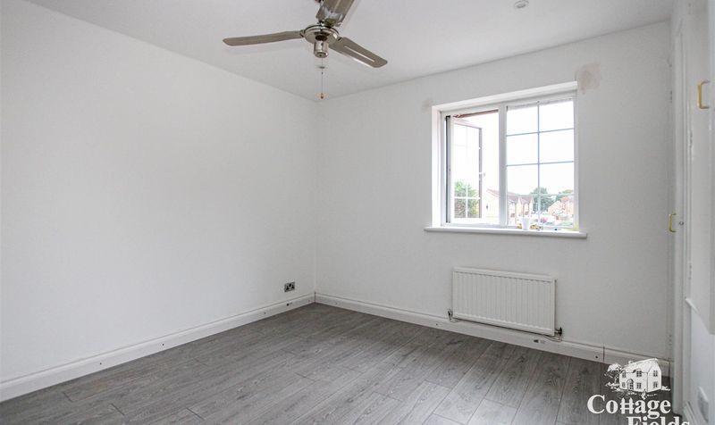 House Teresa Gardens in Waltham Cross