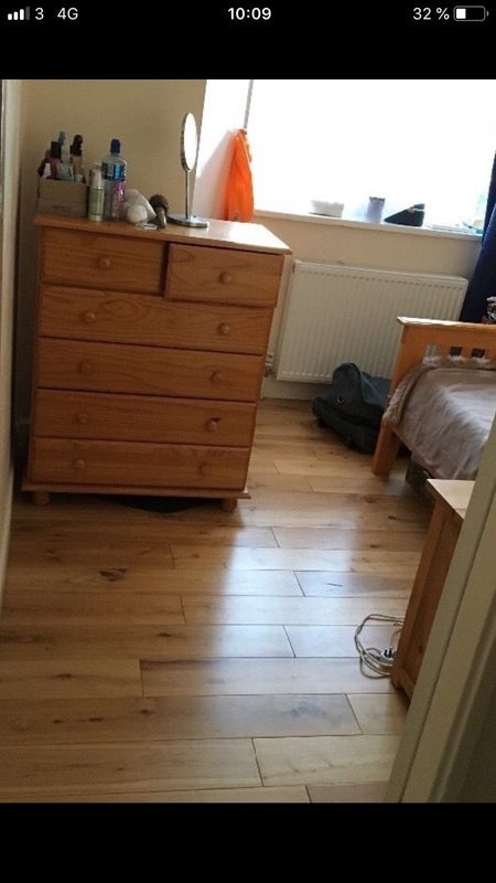 Room Horndean Close in Greater London