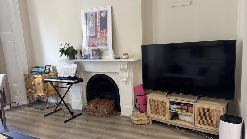Room Ladbroke Grove in Greater London