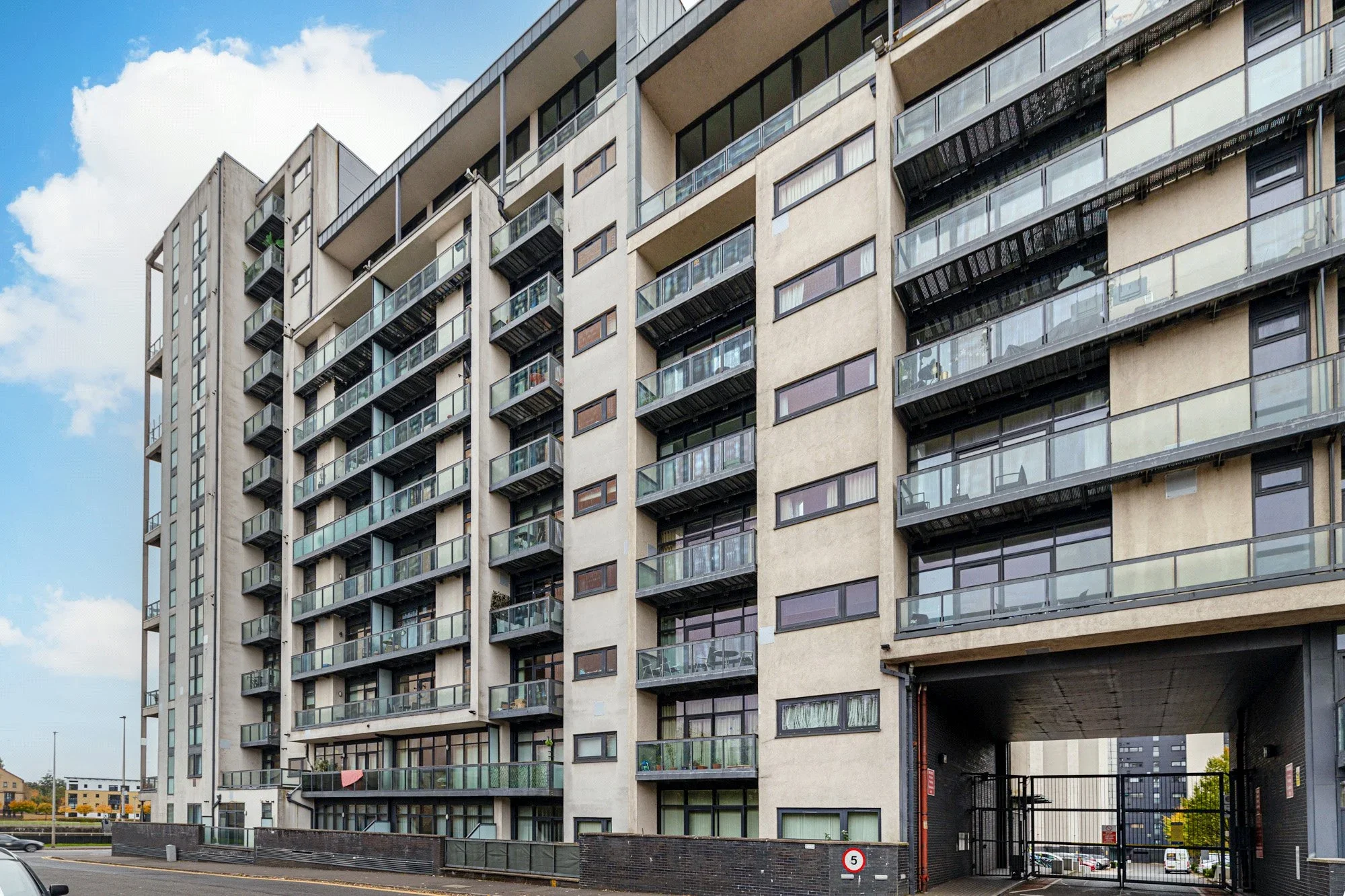 Flat Elliot Street in Glasgow