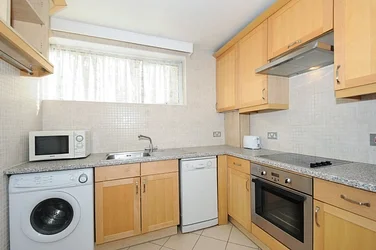 Flat Haverstock Hill in Greater London