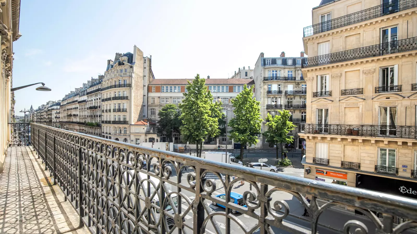Flat Rue de Vaugirard in Paris