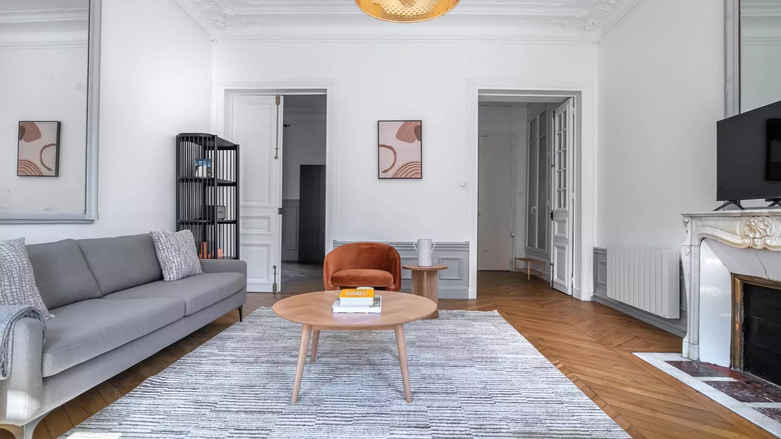 Flat Rue de Vaugirard in Paris