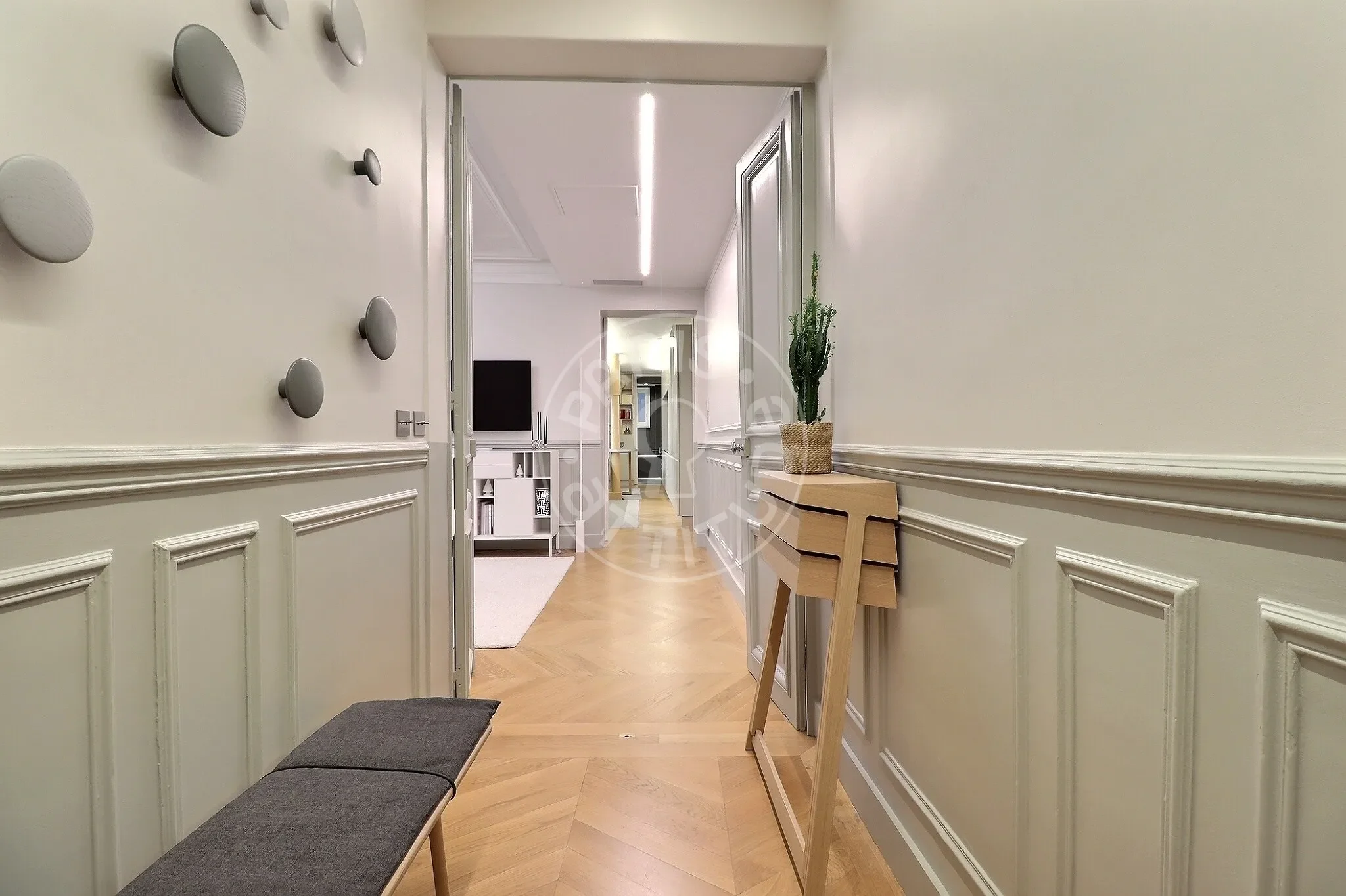 Appartement Avenue Montaigne à Paris