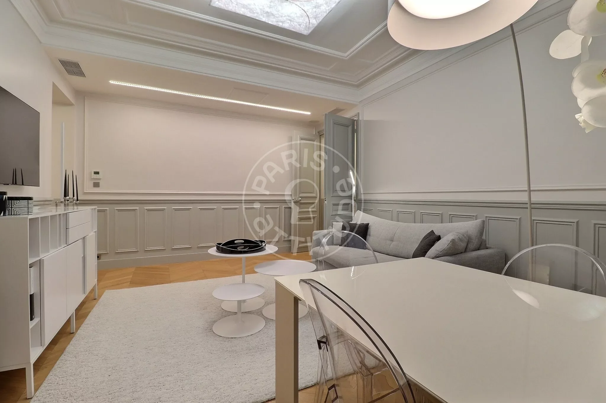 Appartement Avenue Montaigne à Paris