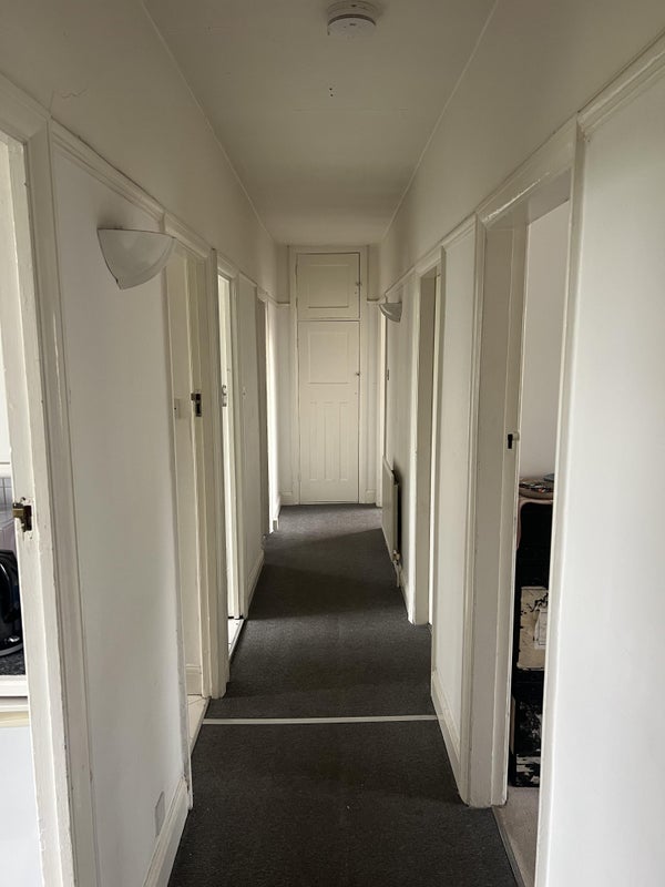 Room Haslemere Road in Greater London