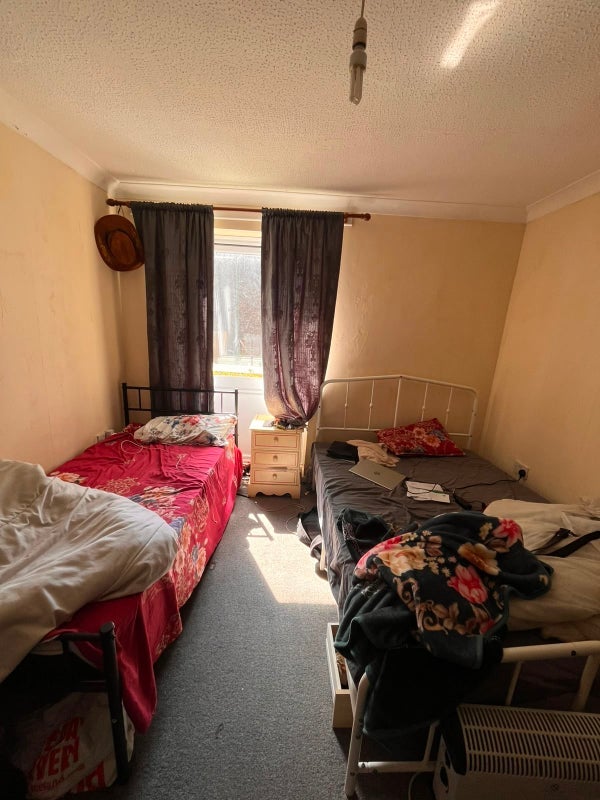 Room Lanridge Road in Greater London