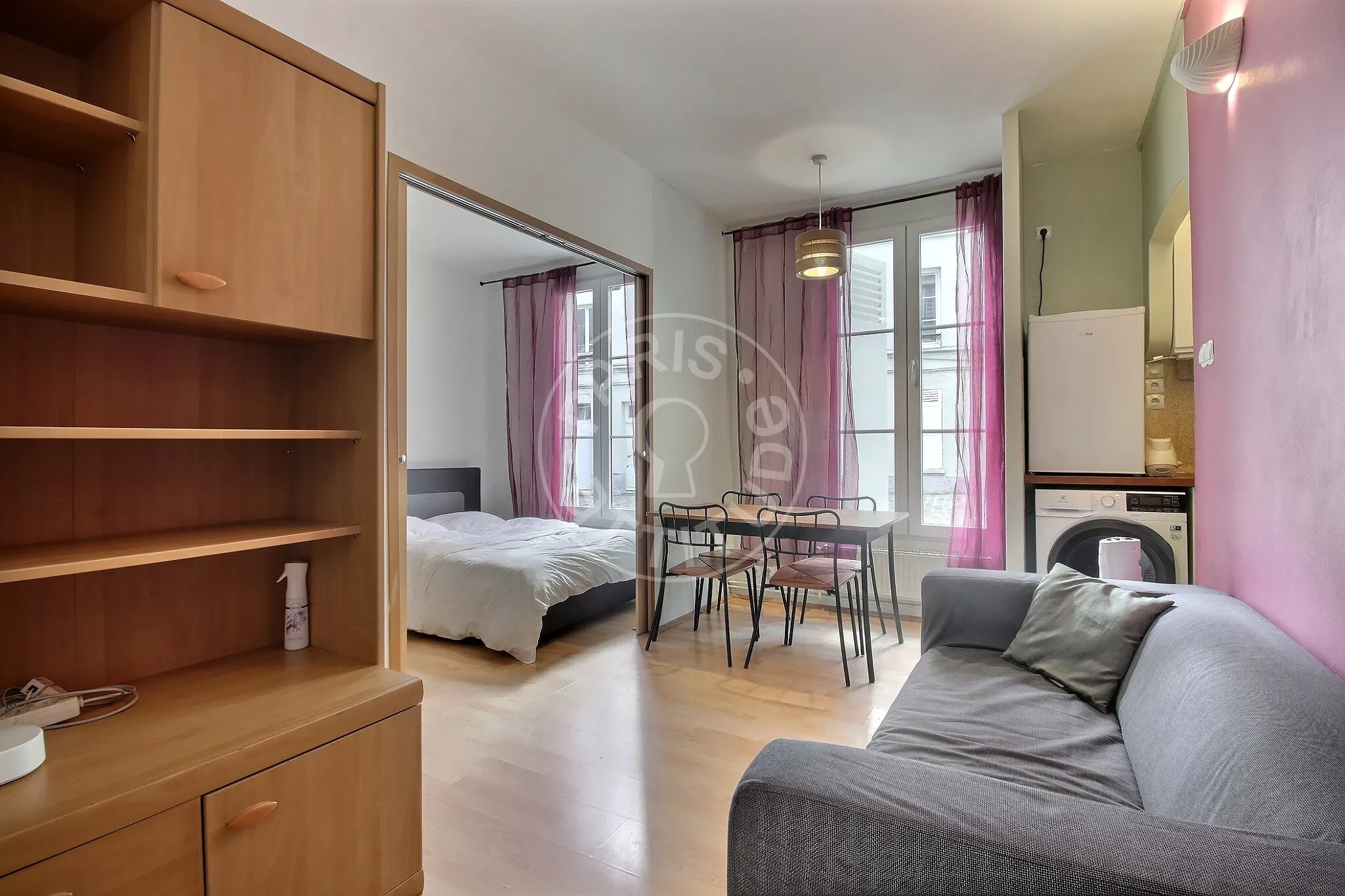 Flat Rue Jean Nicot in Paris