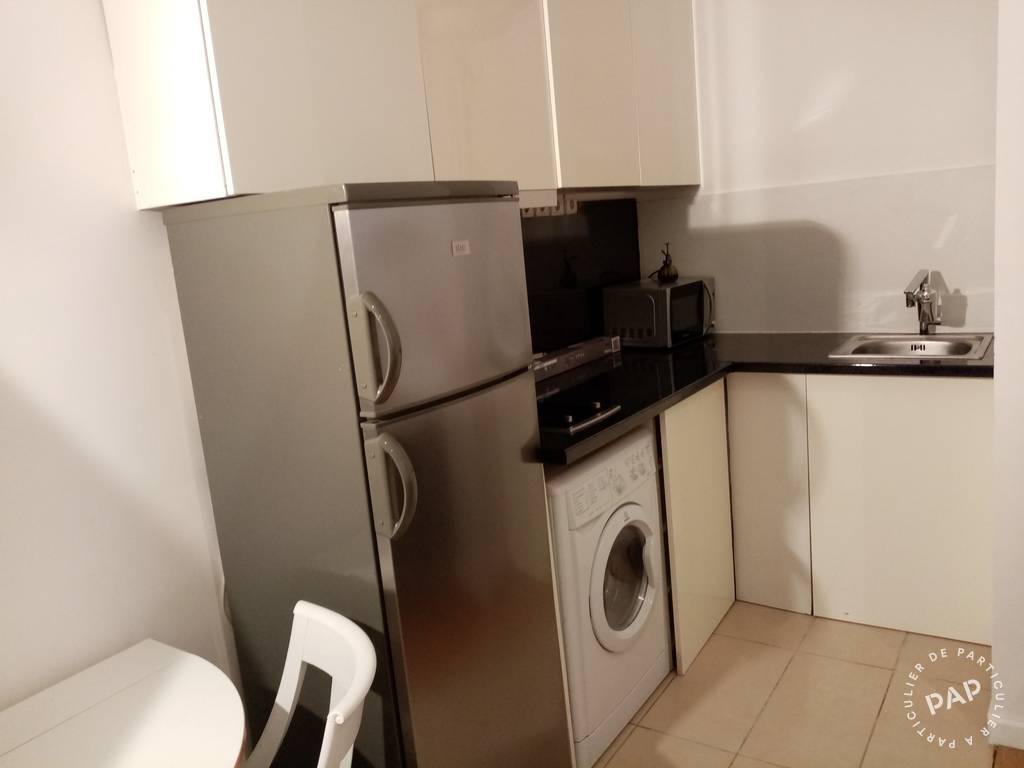 Appartement Cour de Rome à Paris