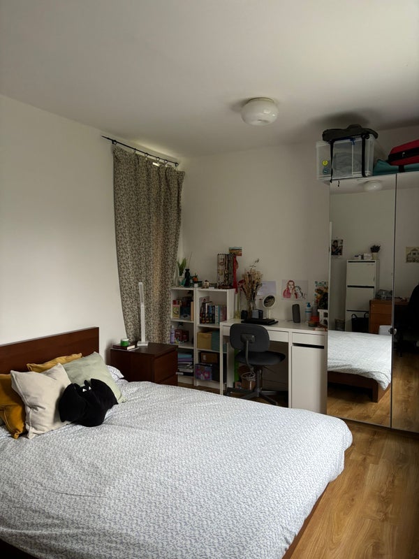 Room Alwyne Square in Greater London