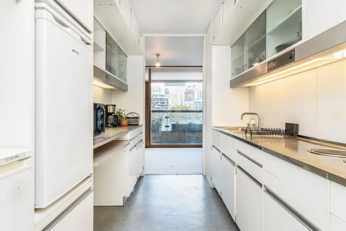Flat Thomas More Highwalk in City of London