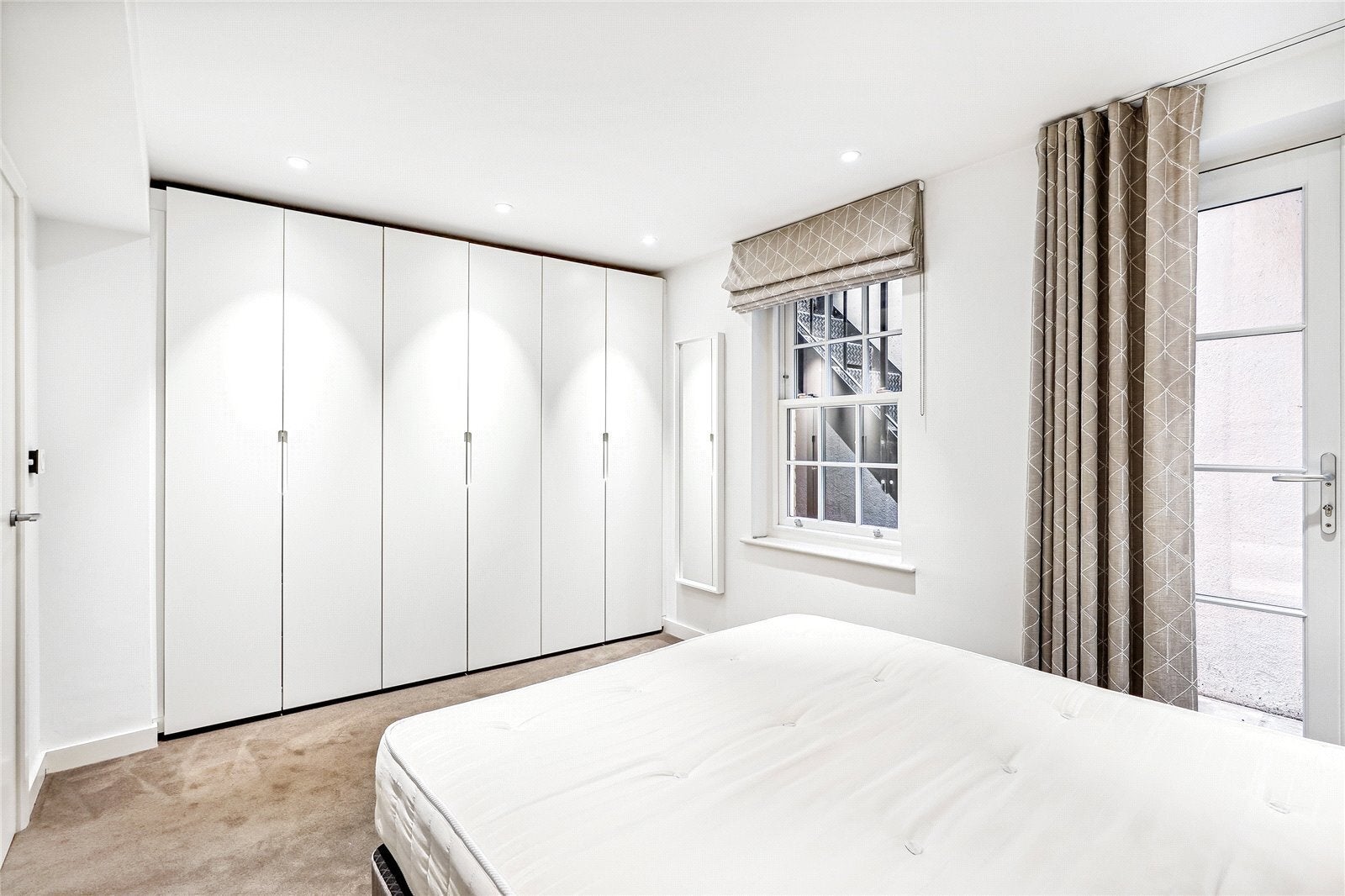 Flat Radnor Walk in Greater London