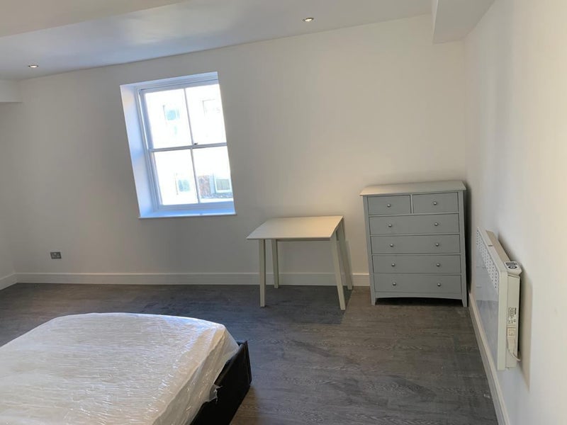 Room West Street in Bristol