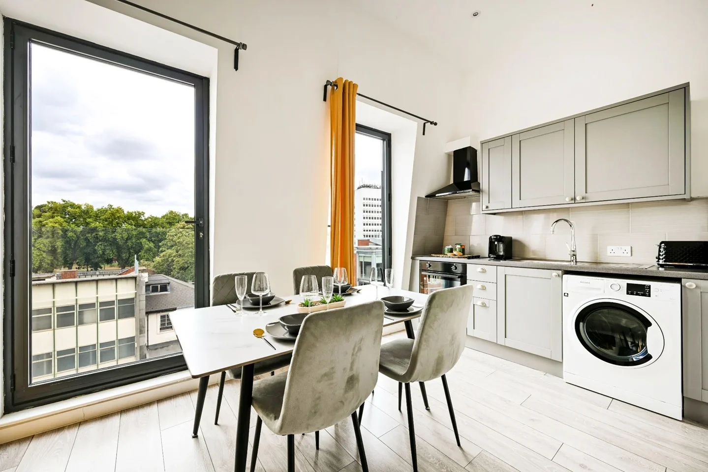 Flat The Broadway in Greater London