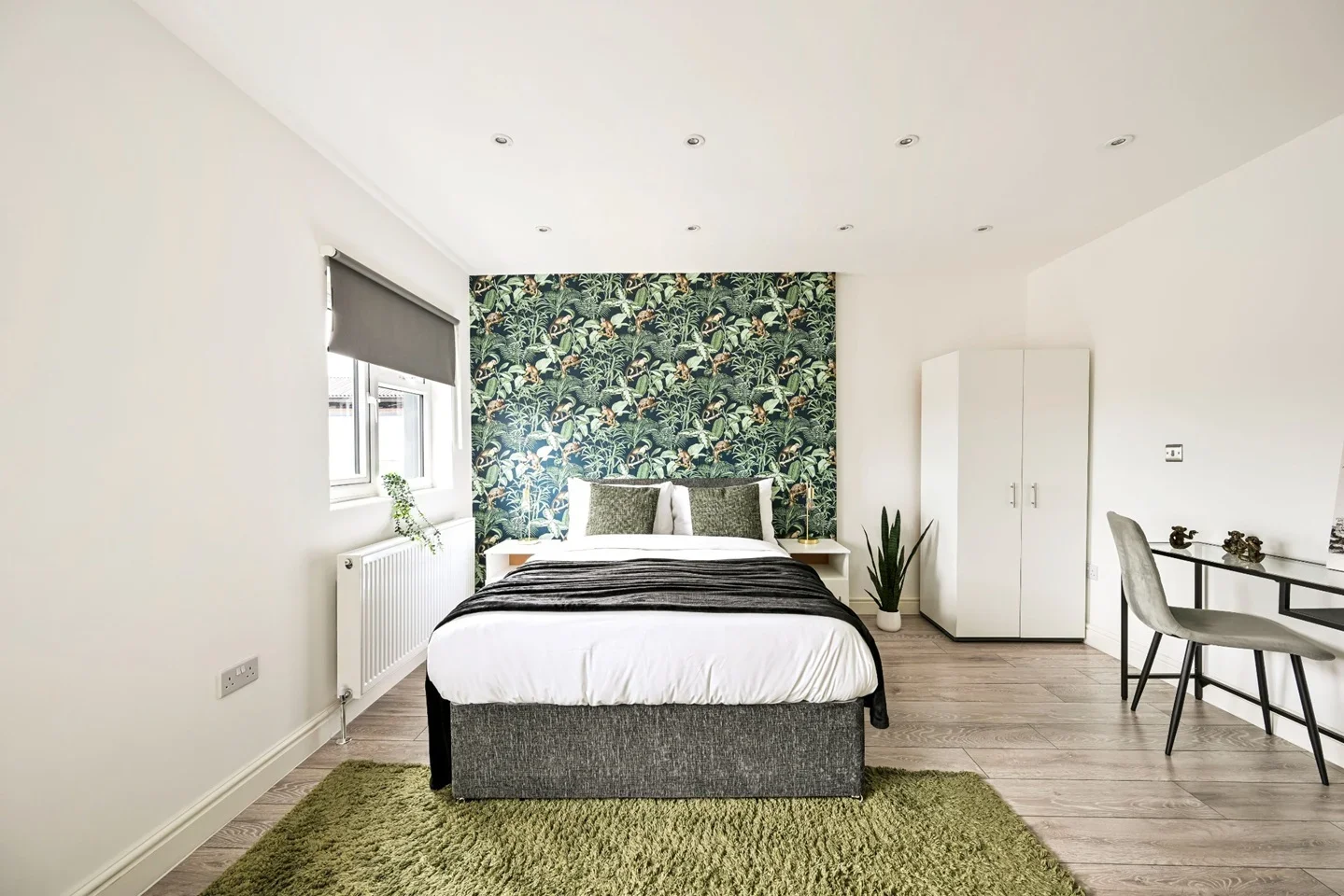 Flat The Broadway in Greater London