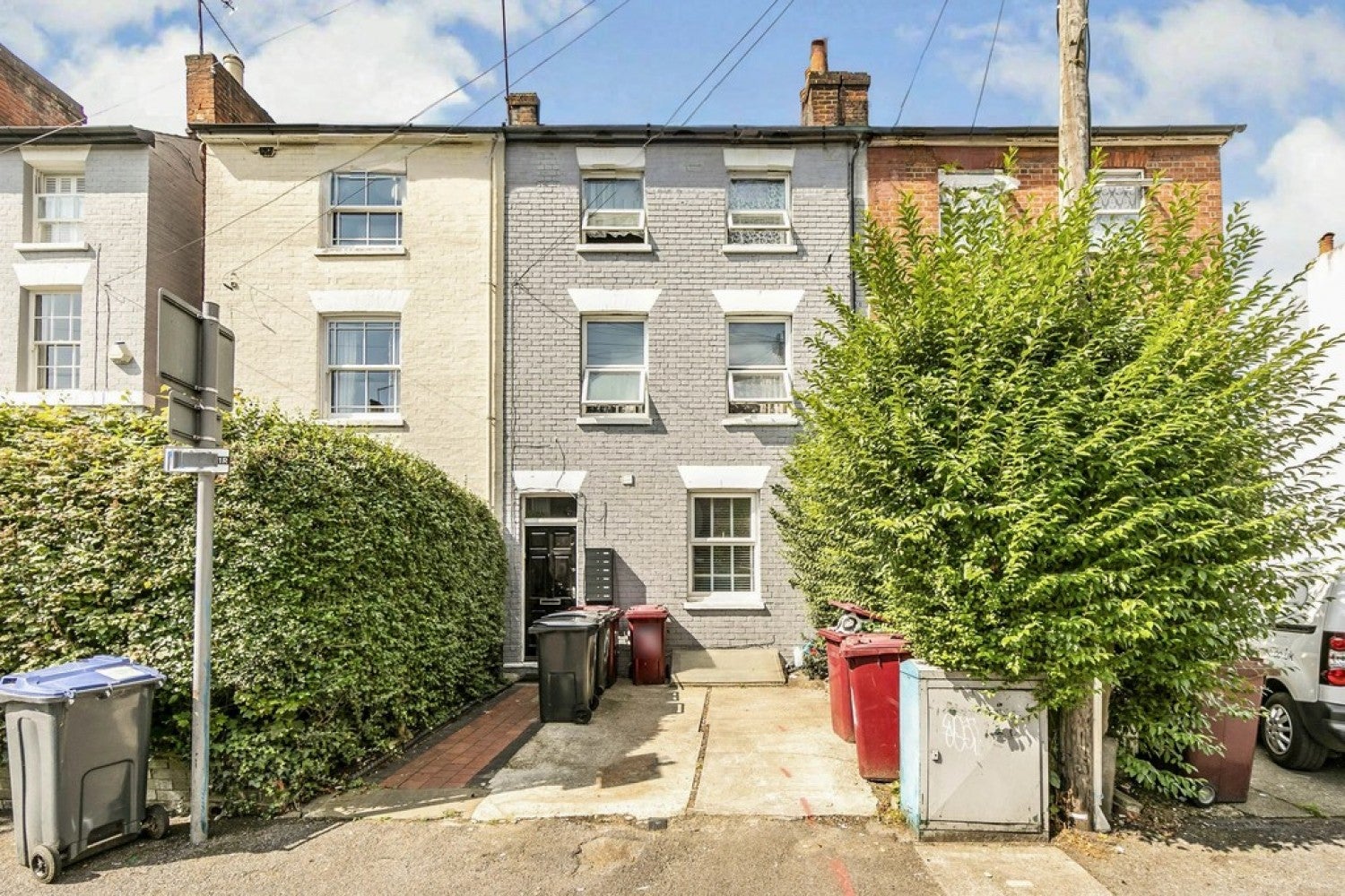 Flat Albion Terrace in Reading