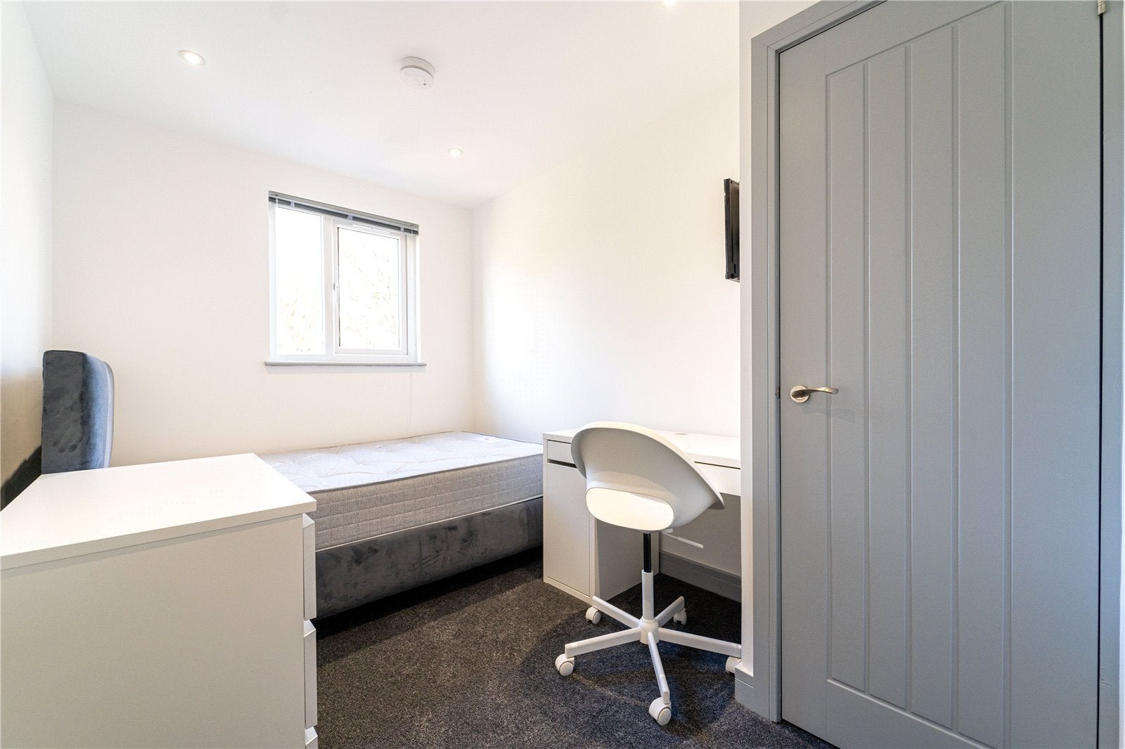 Flat Dawlish Road in Birmingham