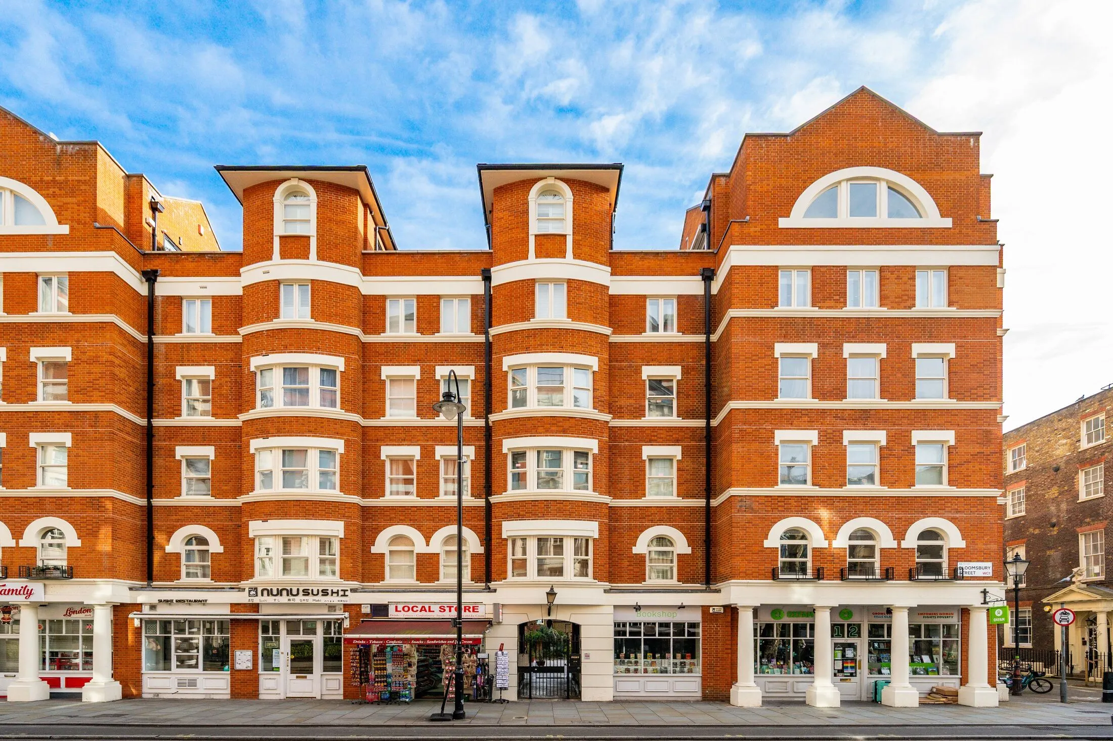 Flat Bloomsbury Street in Greater London