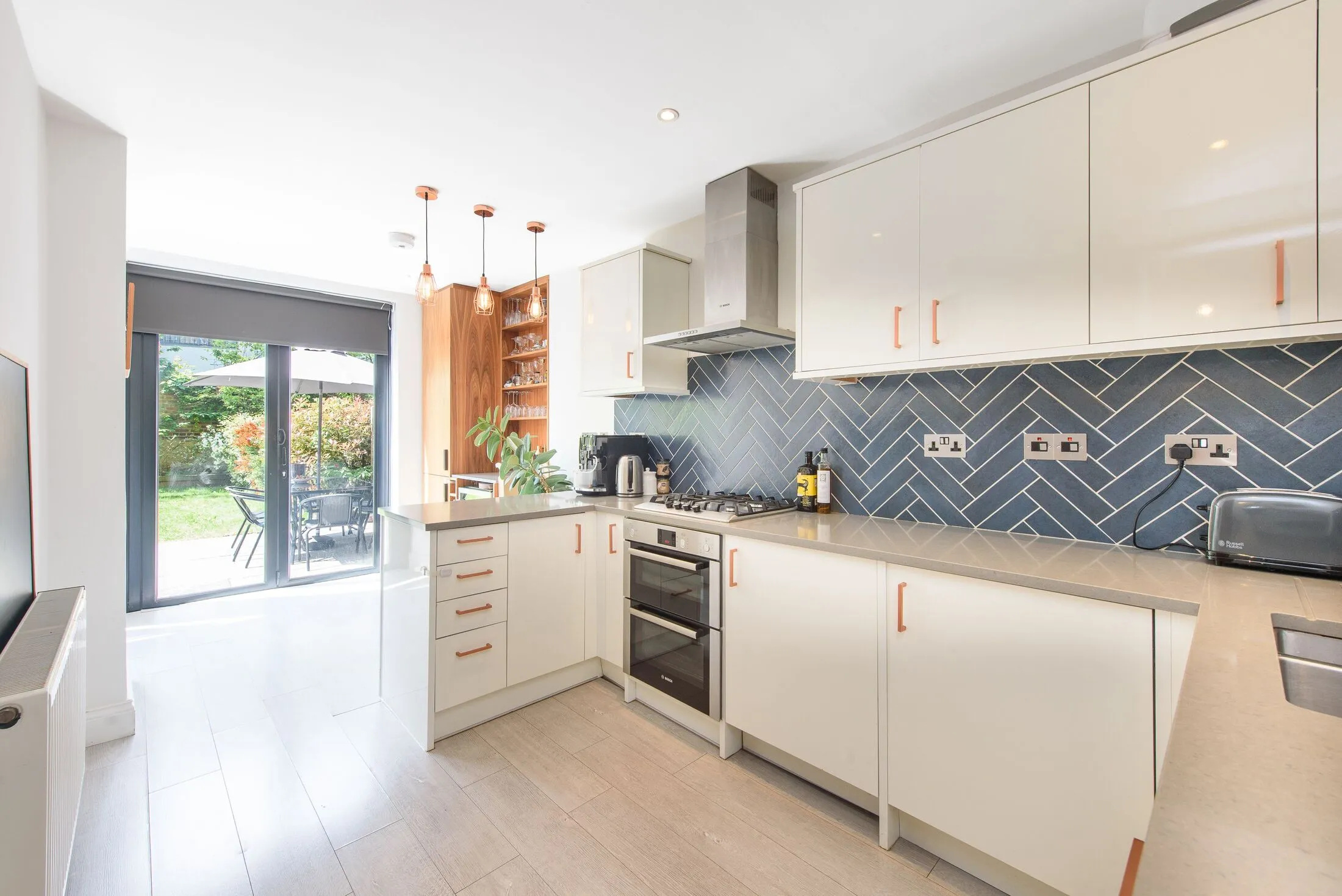 Flat Opal Mews in Greater London