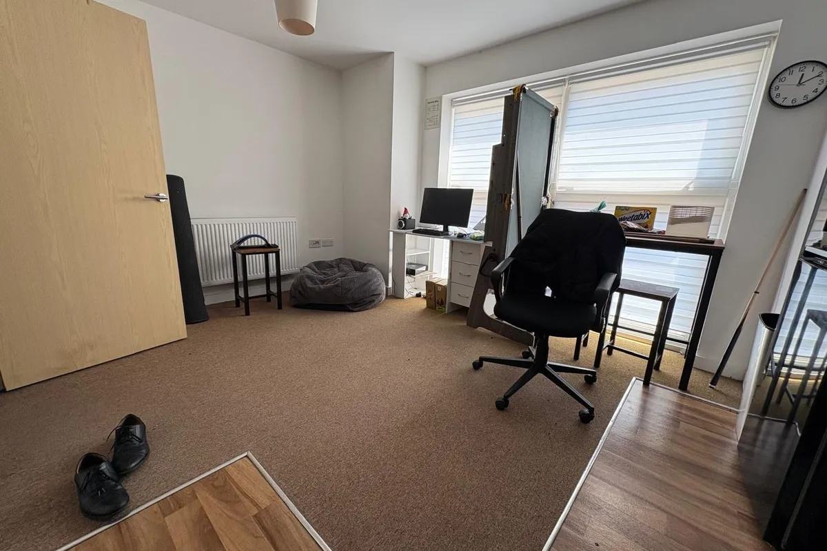 Flat Alfred Knight Close in Duston