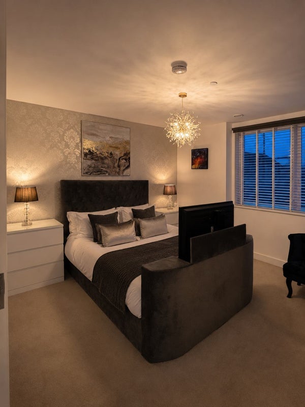 Room Beck Square in Greater London