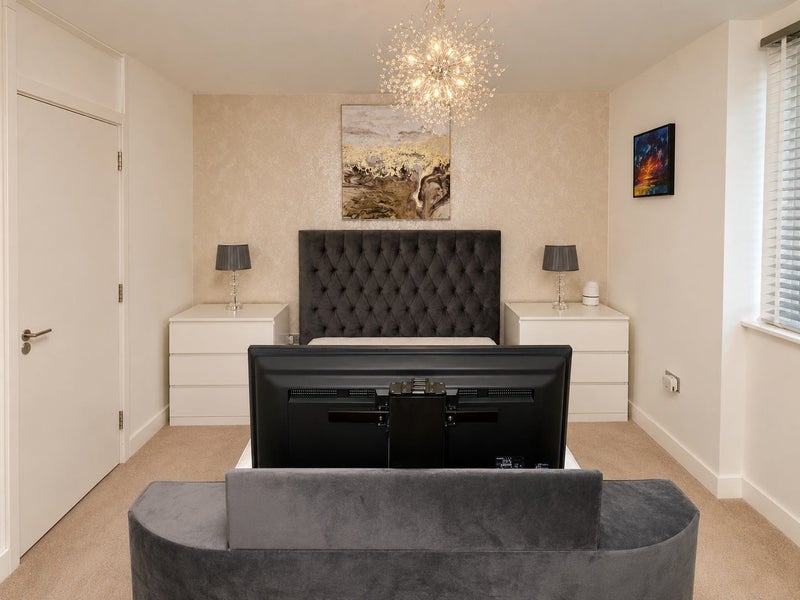 Room Beck Square in Greater London