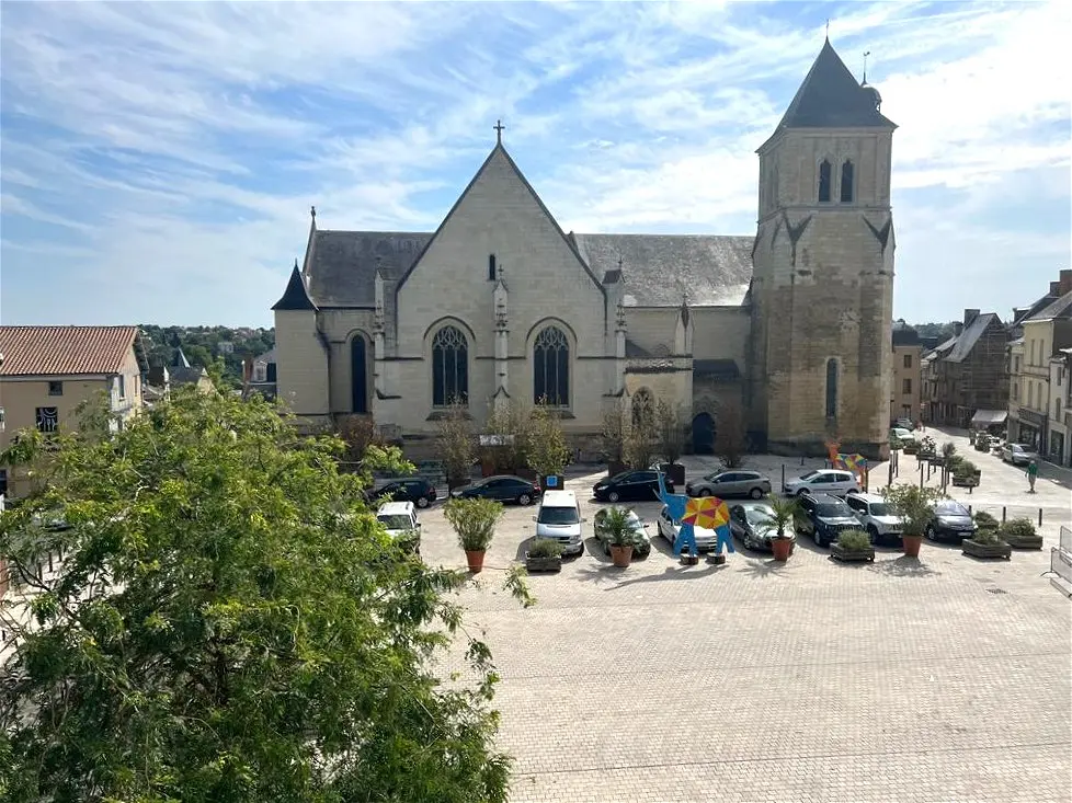 Flat Place Saint-Médard in Thouars