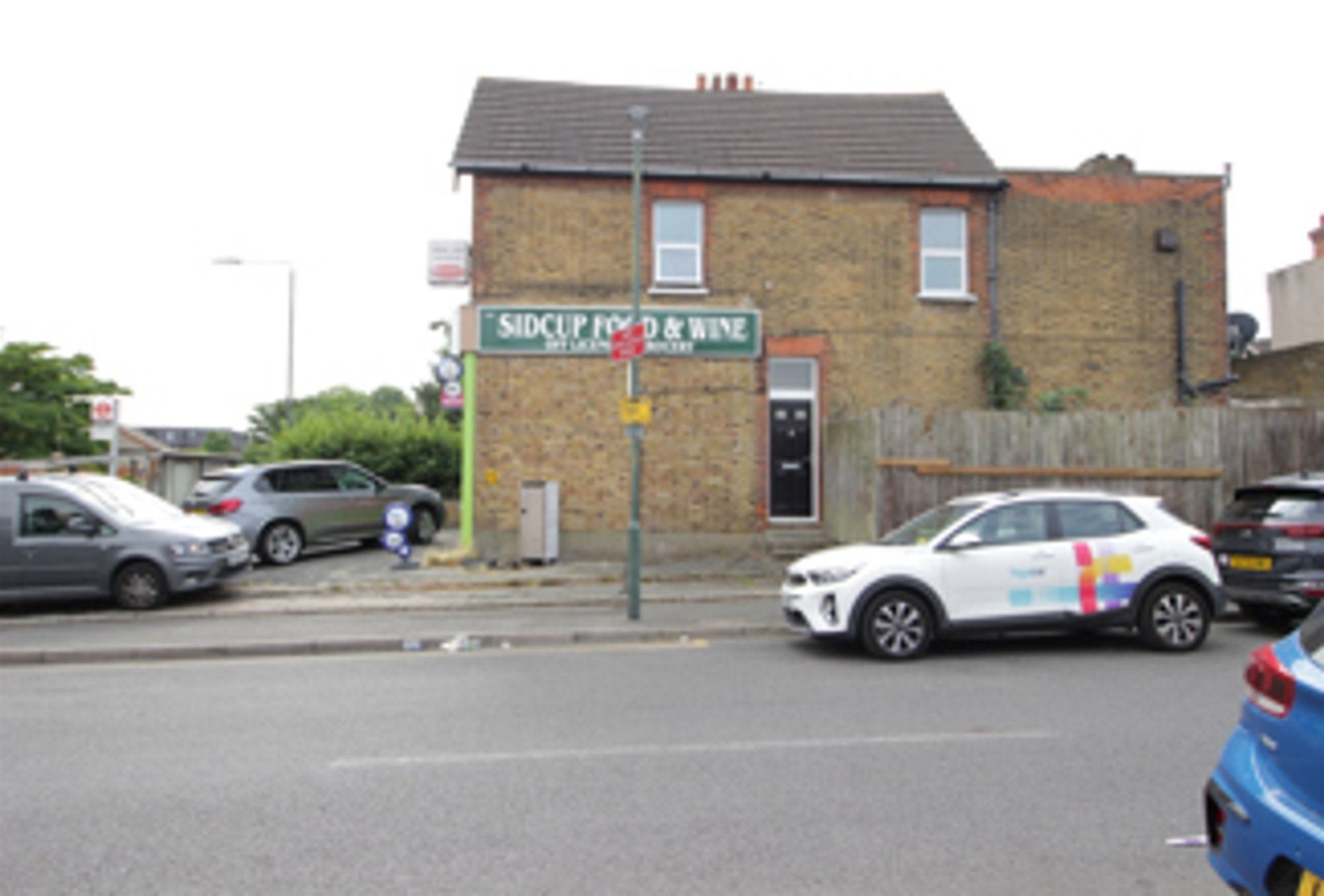 Flat Main Road in Greater London