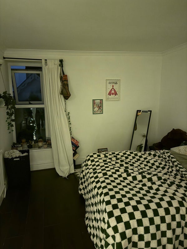 Room Cotham Brow in Bristol
