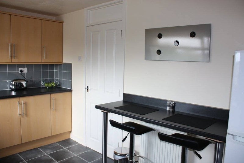 Room Calder Gardens in City of Edinburgh