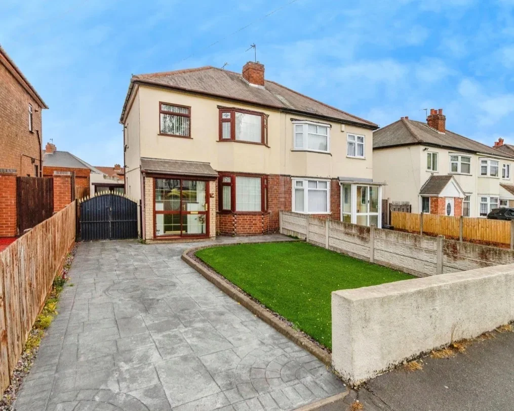 House Dimmocks Avenue in Coseley