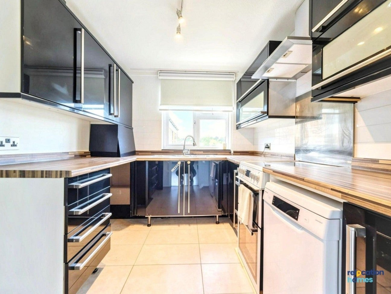Flat Mulberry Close in Broxbourne