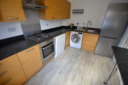 Flat Hornbeam Drive in Grimsby