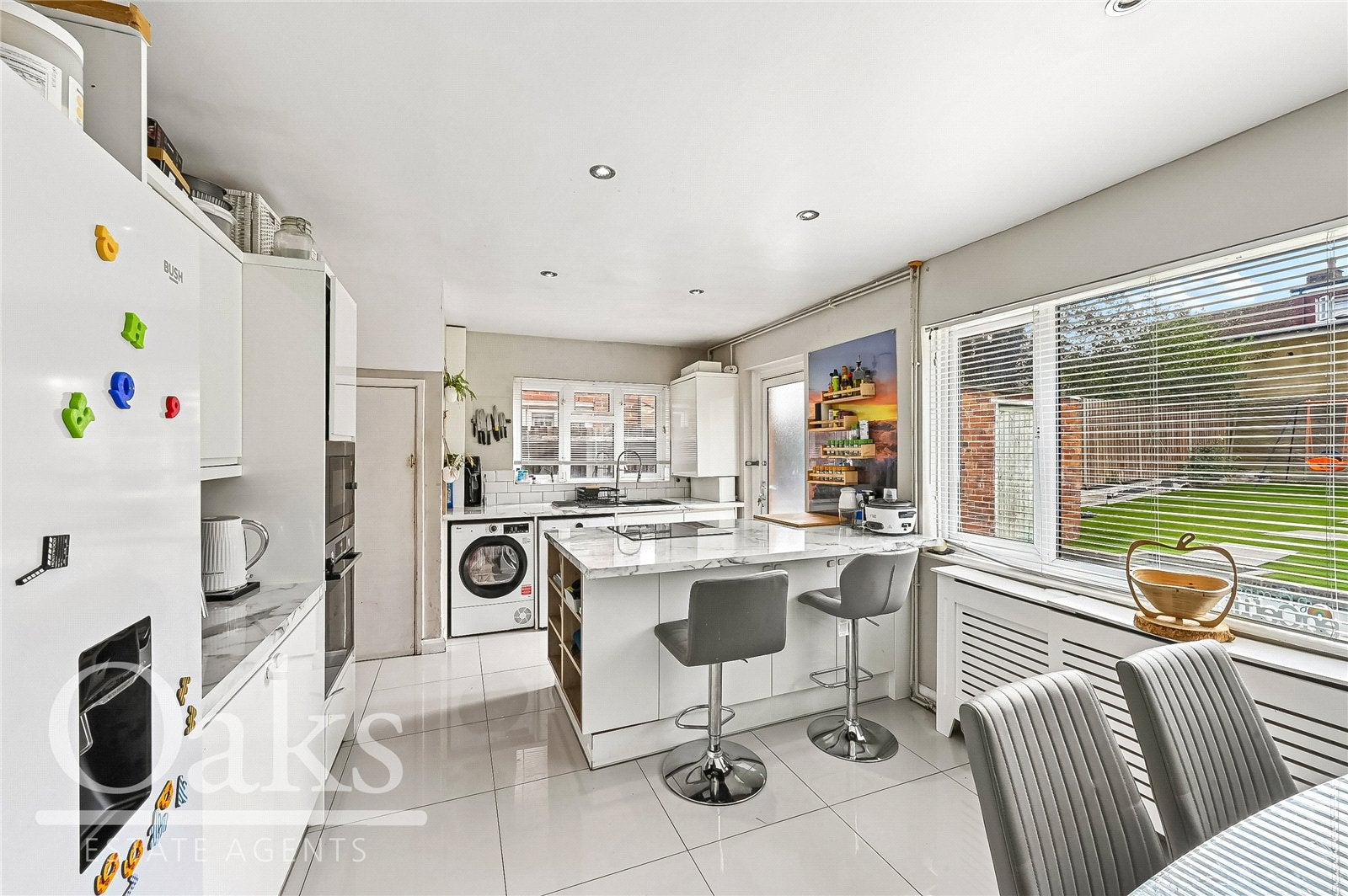 House Swinburne Crescent in Greater London