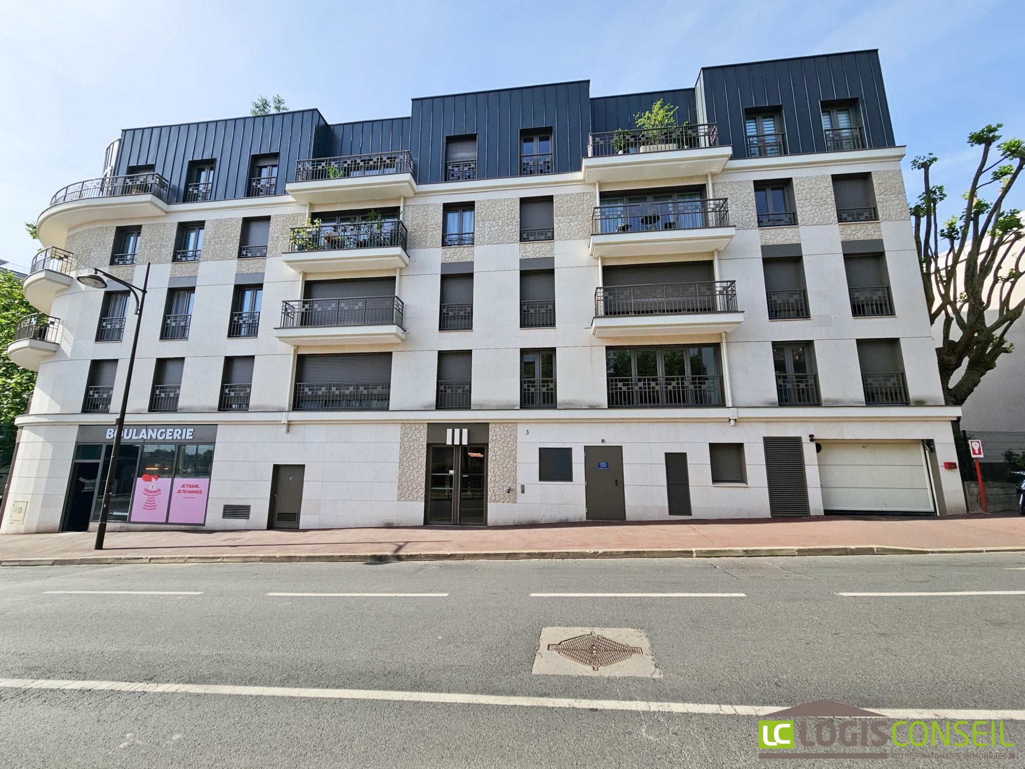 Flat Avenue de Robinson in Châtenay-Malabry