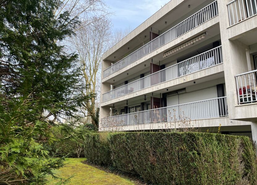 House Avenue de la Belle Gabrielle in Nogent-sur-Marne