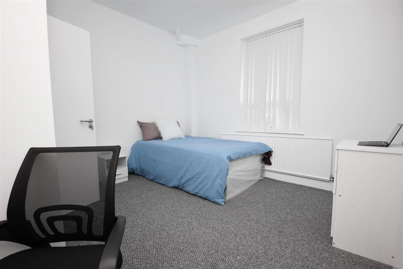Room Fir Street in Burnley