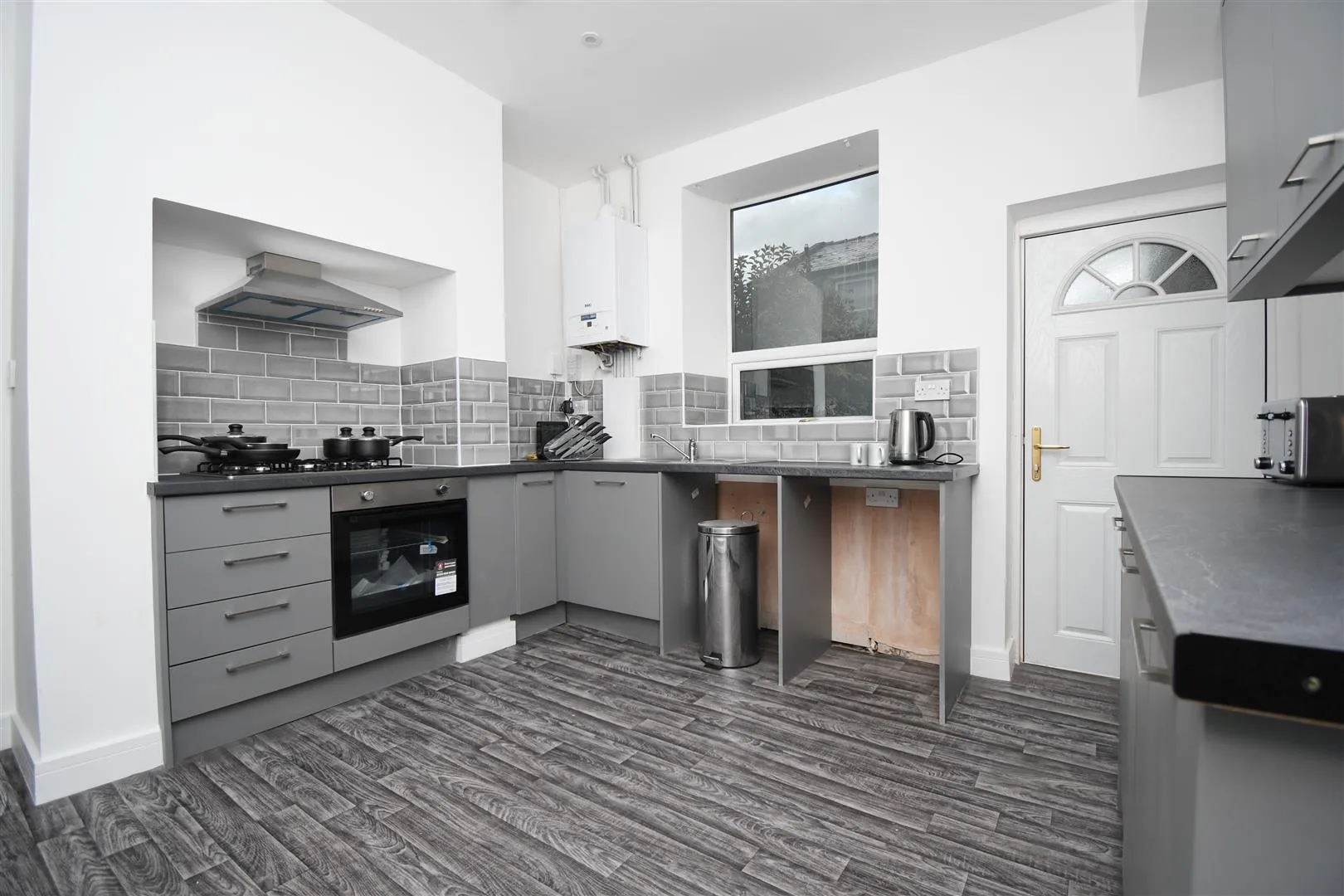 Room Fir Street in Burnley