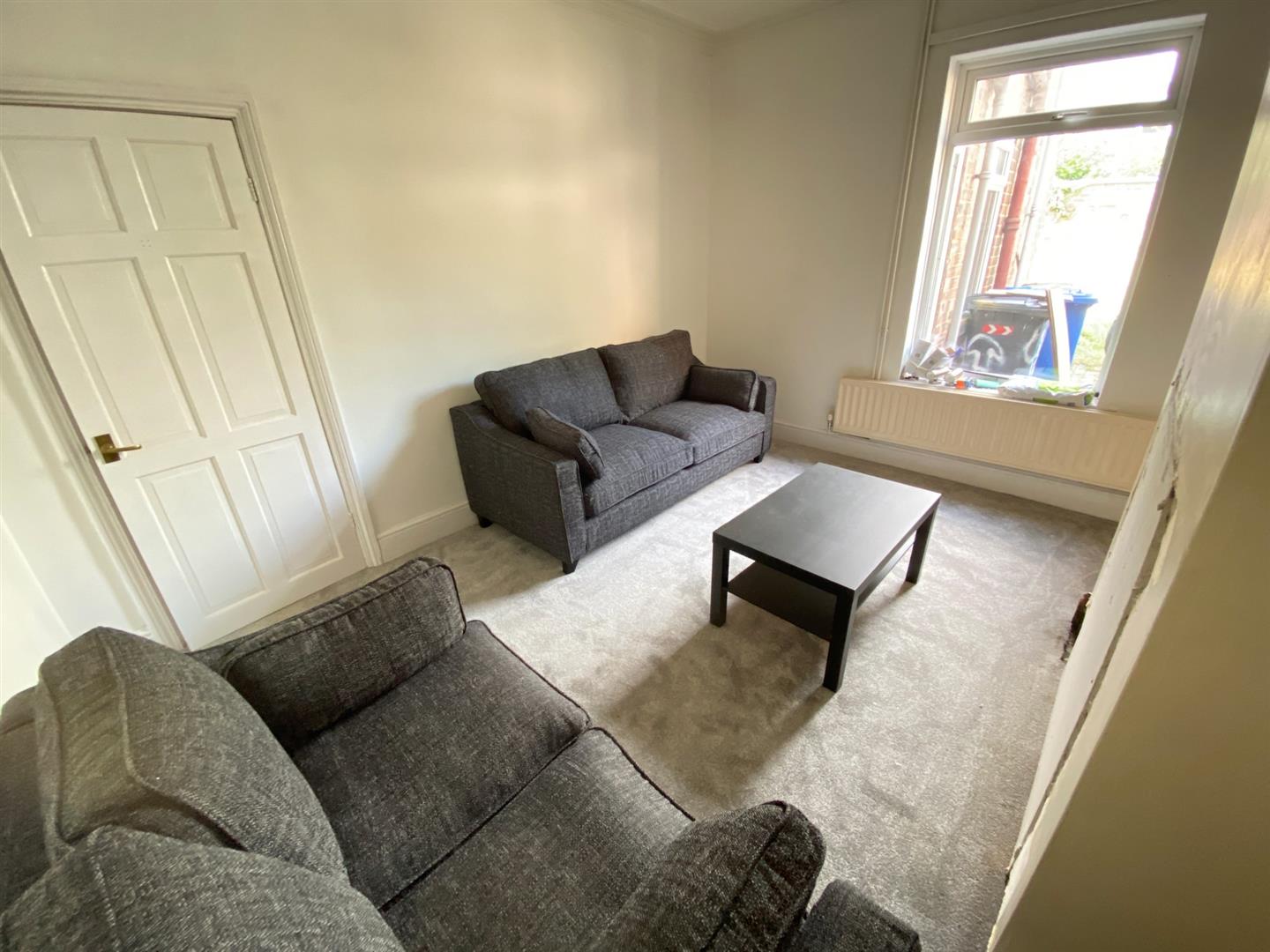 Room West Avenue in Derby