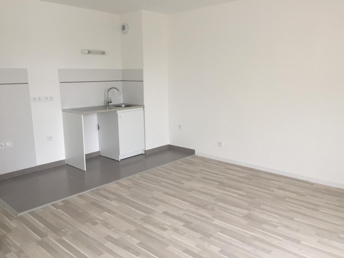 Flat Sentier des Charmilles in Savigny-le-Temple