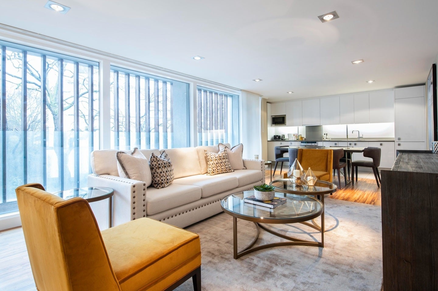 Flat Fulham Road in Greater London