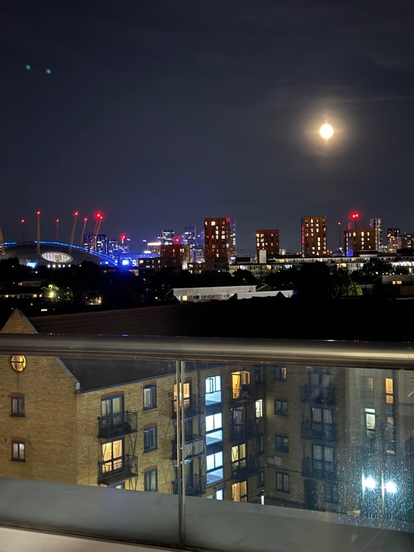 Room Alexia Square in Greater London