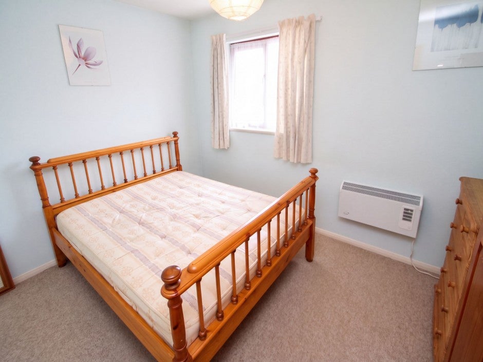 Flat Ryeland Close in Greater London