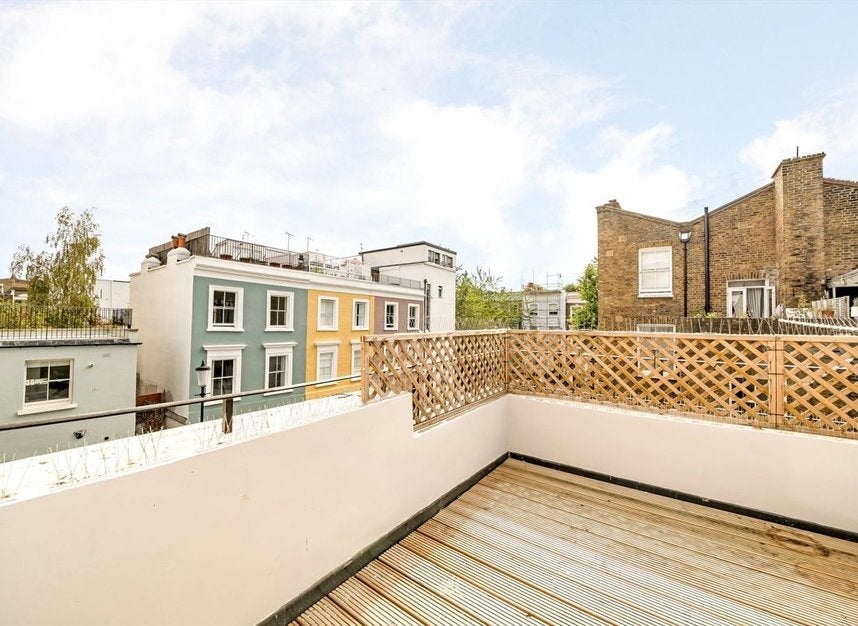 House Millwood Street in Greater London