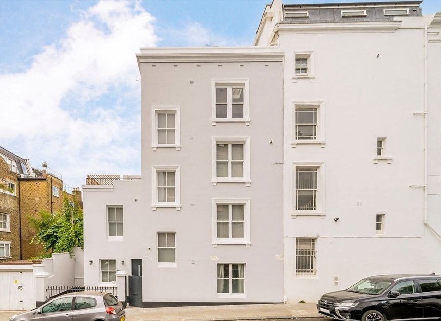 House Millwood Street in Greater London