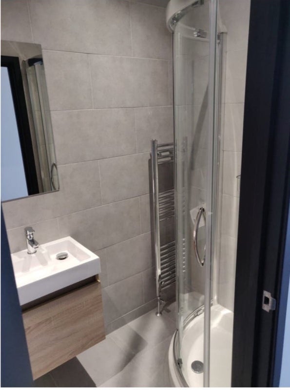 Room Rigden Street in Greater London