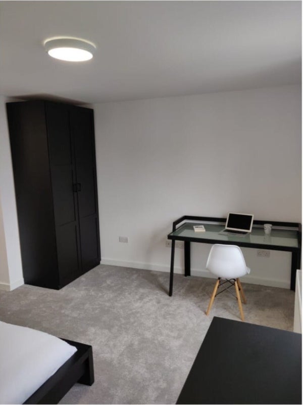 Room Rigden Street in Greater London