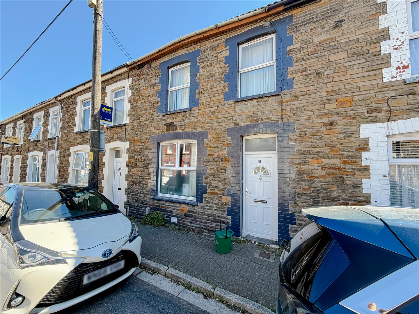 Flat Queen Street in Pontypridd
